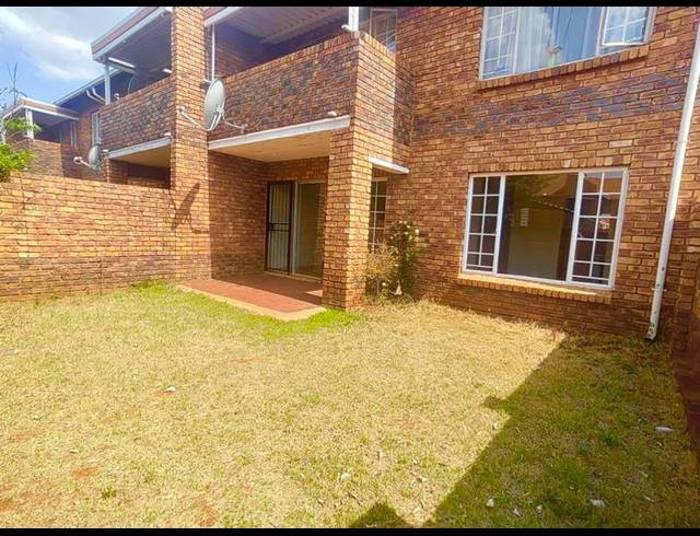 2 BEDROOM APARTMENT FOR SALE IN CLARINA